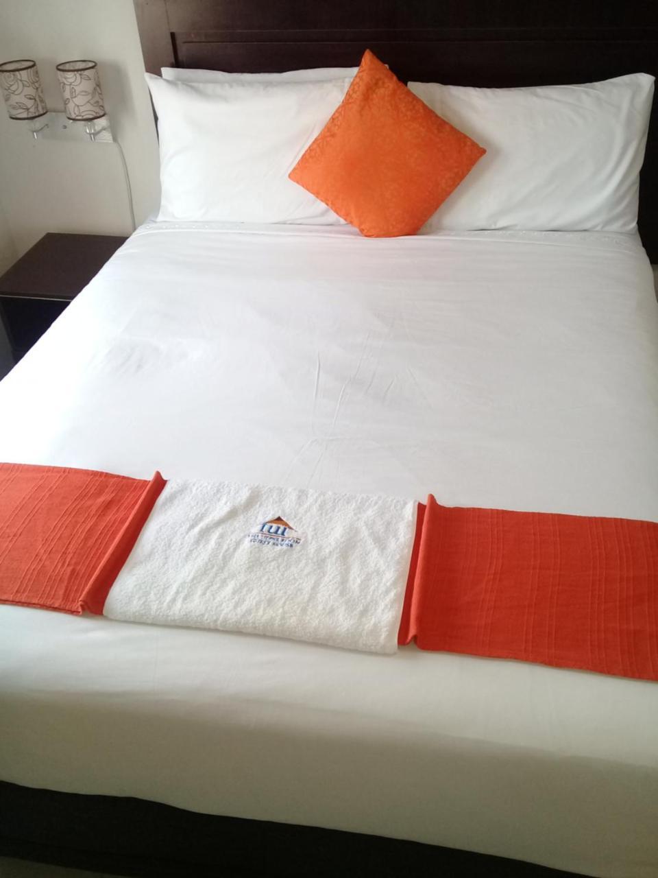 Upper Room Guest House Francistown Exterior foto