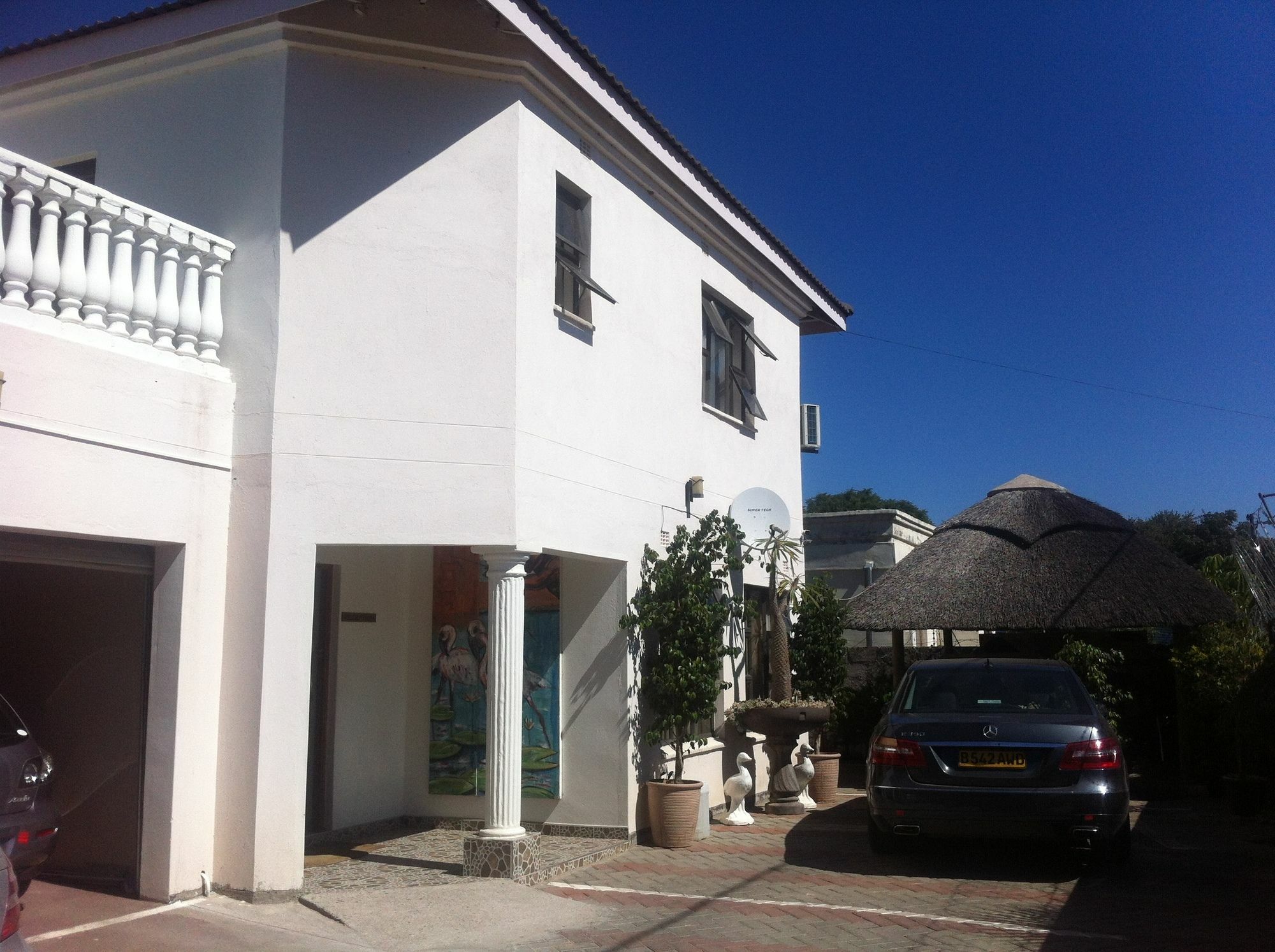 Upper Room Guest House Francistown Exterior foto